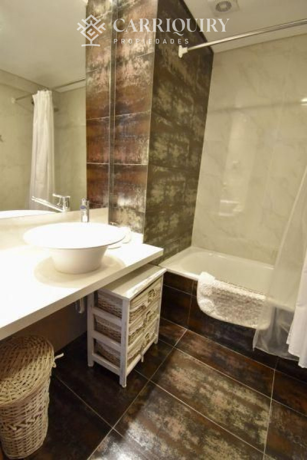 Apartamento ID.2503 - Apartamento en alquiler temporario Playa Mansa 2 dormitorios