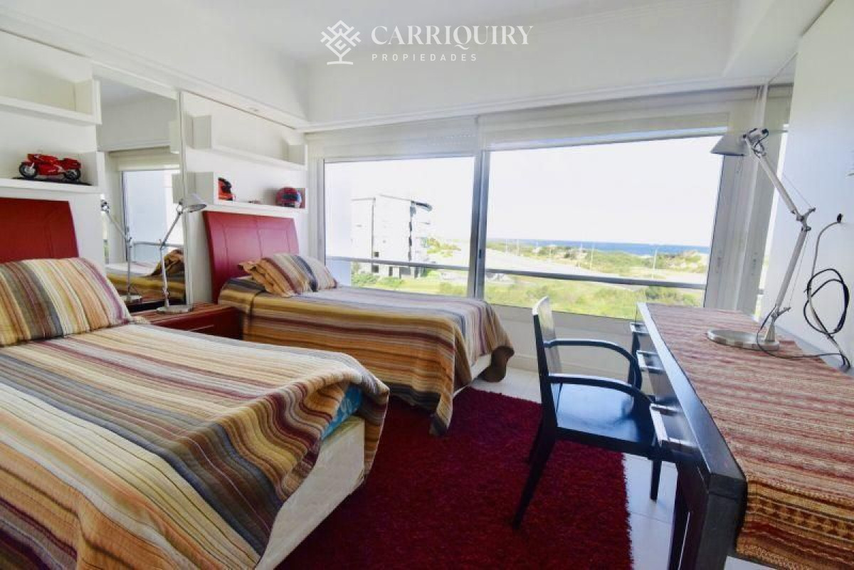 Apartamento ID.2516 - Apartamento en alquiler temporario Playa Brava 4 dormitorios