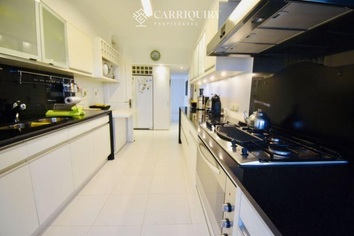 Apartamento ID.2516 - Apartamento en alquiler temporario Playa Brava 4 dormitorios