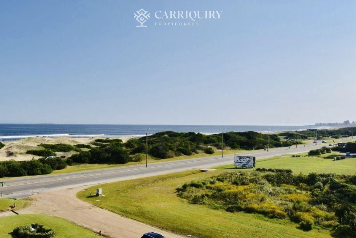 Apartamento ID.2516 - Apartamento en alquiler temporario Playa Brava 4 dormitorios