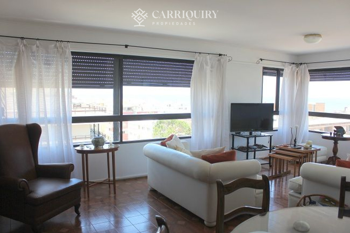 Apartamento ID.3300 - Apartamento en alquiler temporario Península 3 dormitorios