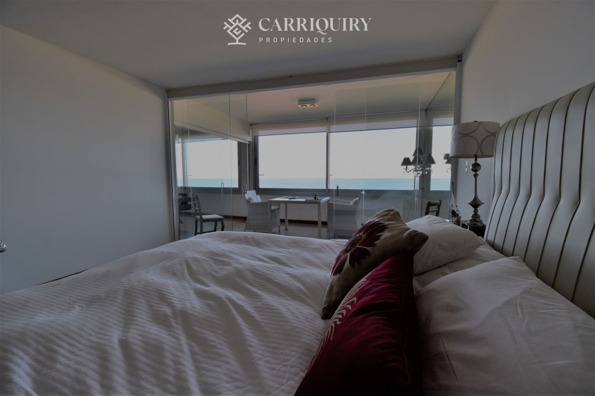 Apartamento ID.3387/Frente-al-mar-Apartamento-en-alquiler-temporario-Playa-Brava-2-dormitorios - Alquiler temporal  3 dormitorios en primera línea Playa Brava, Punta del Este