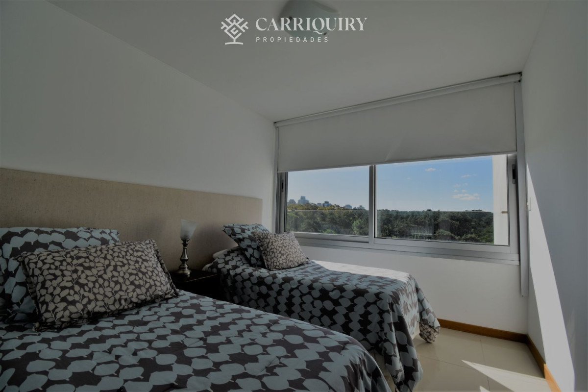 Apartamento ID.3387/Frente-al-mar-Apartamento-en-alquiler-temporario-Playa-Brava-2-dormitorios - Alquiler temporal  3 dormitorios en primera línea Playa Brava, Punta del Este
