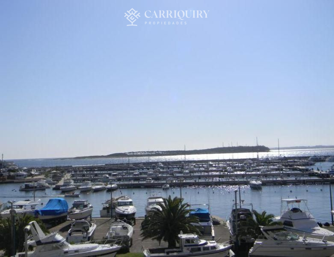 Apartamento ID.3600 - Venta de Apartamento 4 DORMITORIOS en Península, Punta del Este