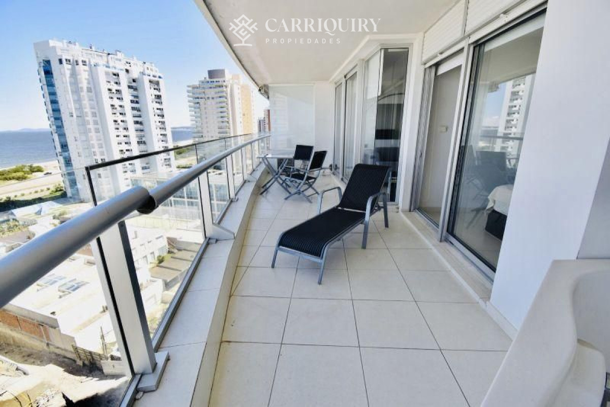 Apartamento ID.381/Espectacular-Apartamento-con-vista-al-mar - Apartamento en venta SEASONS TOWER Playa Mansa 2 dormitorios