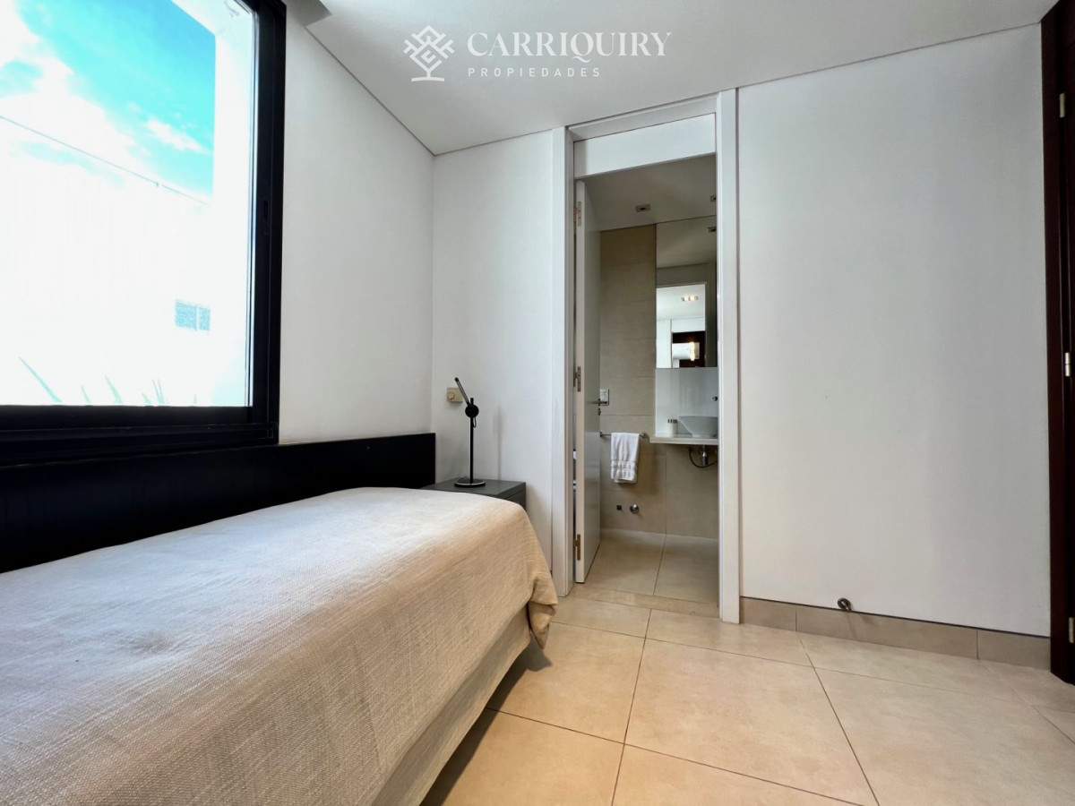 Apartamento ID.4433/Apartamento,-4-suites-y-dep,-Punta-del-Este,-Puerto,-Venta - Apartamento en venta Península 3 dormitorios