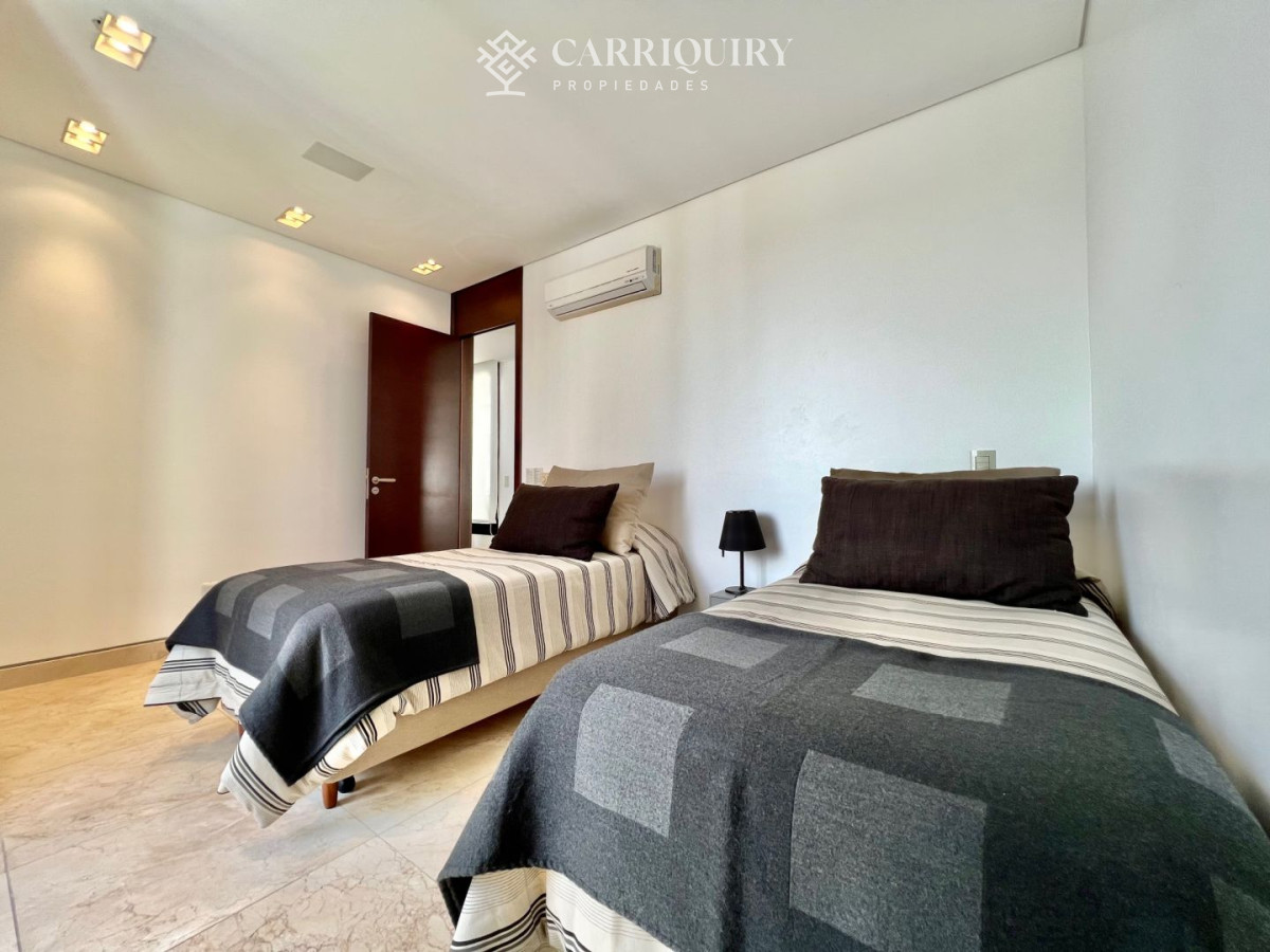 Apartamento ID.4433/Apartamento,-4-suites-y-dep,-Punta-del-Este,-Puerto,-Venta - Apartamento en venta Península 3 dormitorios
