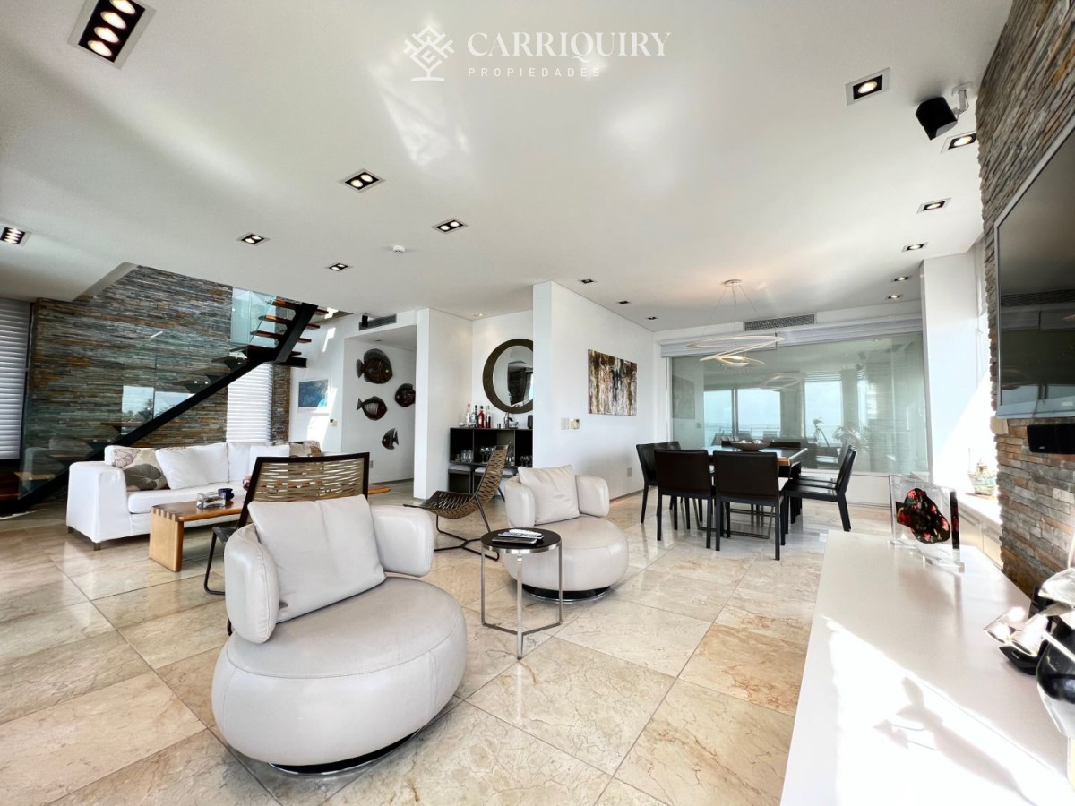 Apartamento ID.4433/Apartamento,-4-suites-y-dep,-Punta-del-Este,-Puerto,-Venta - Apartamento en venta Península 3 dormitorios