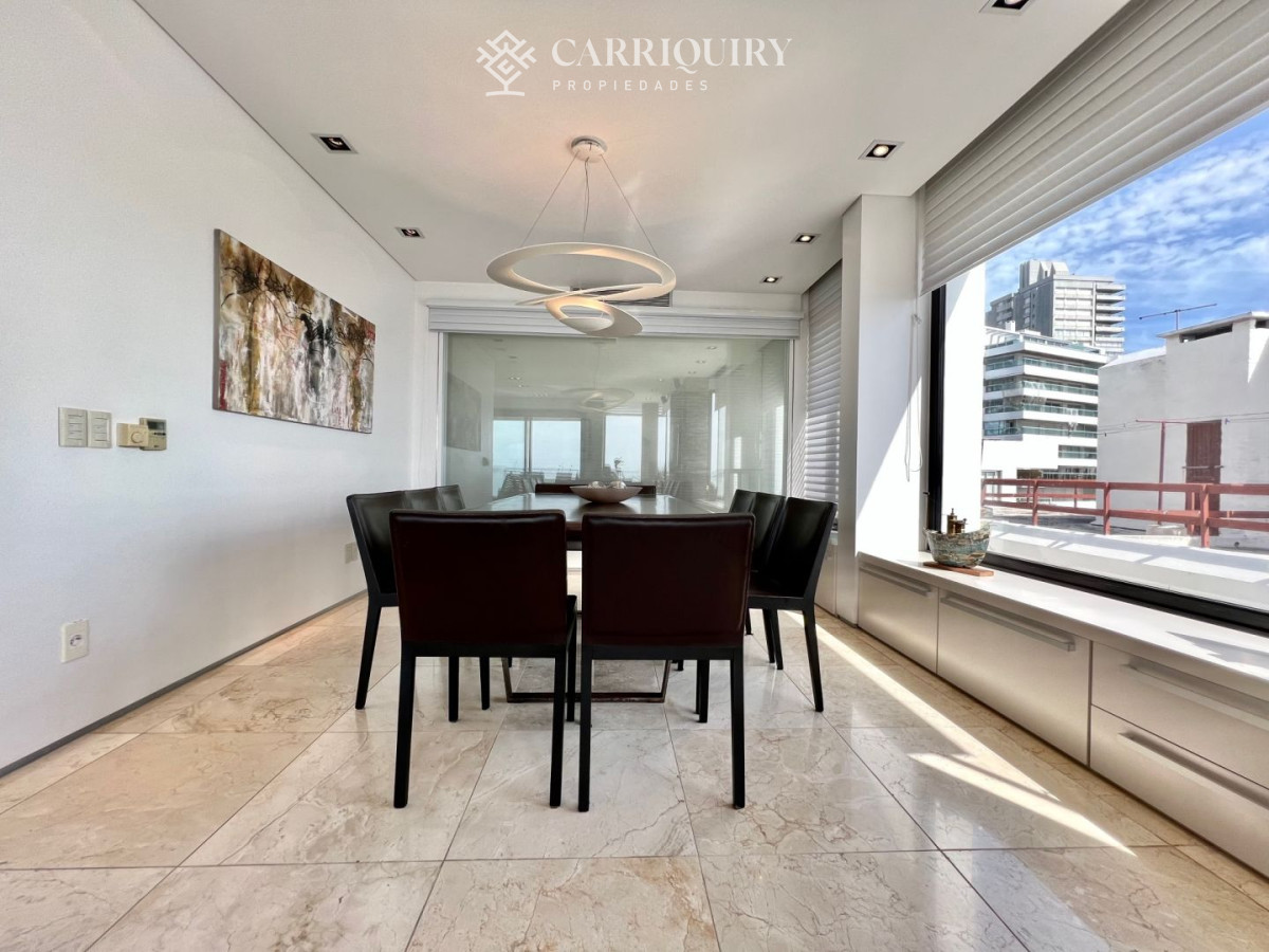 Apartamento ID.4433/Apartamento,-4-suites-y-dep,-Punta-del-Este,-Puerto,-Venta - Apartamento en venta Península 3 dormitorios