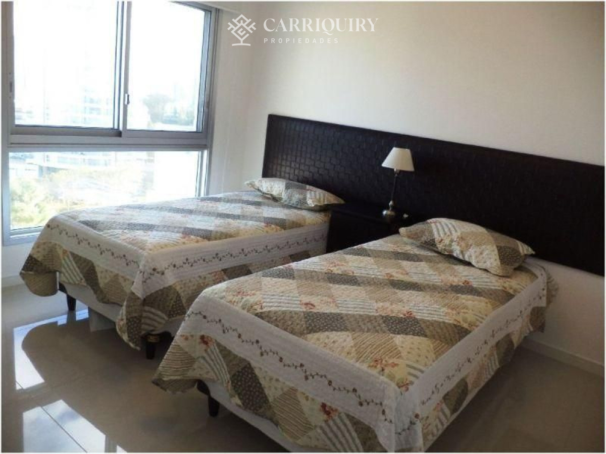 Apartamento ID.4599 - Apartamento en alquiler Playa Brava 3 dormitorios