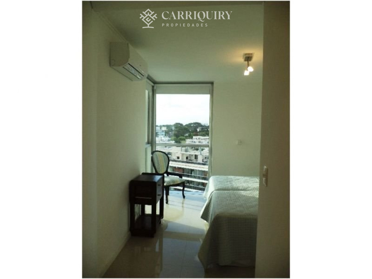 Apartamento ID.4605 - Apartamento en alquiler Playa Brava  2 dormitorios