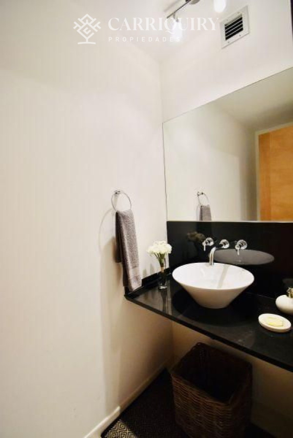 Apartamento ID.546/Miami-Boulevard-de-dos-dormitorio-en-Venta,-Apartamento-frente-al-mar-en-playa-mansa - Apartamento en alquiler temporario Playa Mansa 2 dormitorios