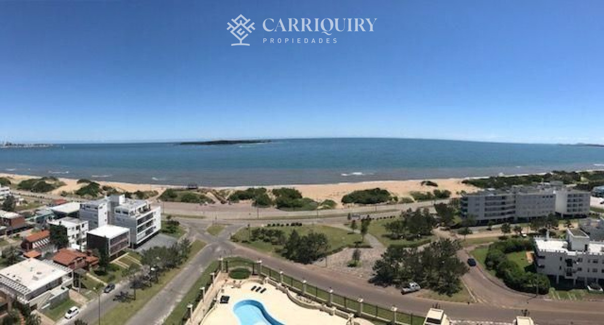 Apartamento ID.954/Venta-y-alquiler-de-departamento-esquinero-de-tres-dormitorios-mas-dependencia-de-servicio,-Torre-LE-PARC,-playa-Brava.-Punta-del-Este - Apartamento en alquiler temporario Playa Mansa 3 dormitorios