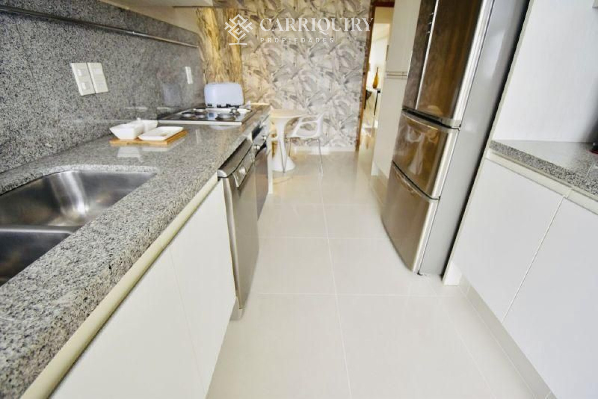 Apartamento ID.95/Moderno-Apartamento-de-Tres-Dormitorios-en-Primera-Linea,-Playa-Brava - Apartamento en alquiler temporario Playa Mansa 2 dormitorios SUNRISE TOWER