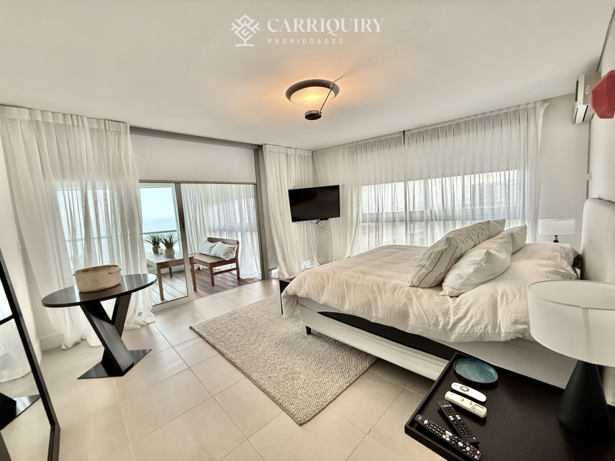 Apartamento ID.10183/-venta-MILLENIUM-TOWER-mansa-frente-al-mar-tres-suites-y-dependencias - Exclusivo Apartamento Frente al Mar en Brava, LE PARC ESQUINERO EN ALQUILER TEMPORARIO Punta del Este