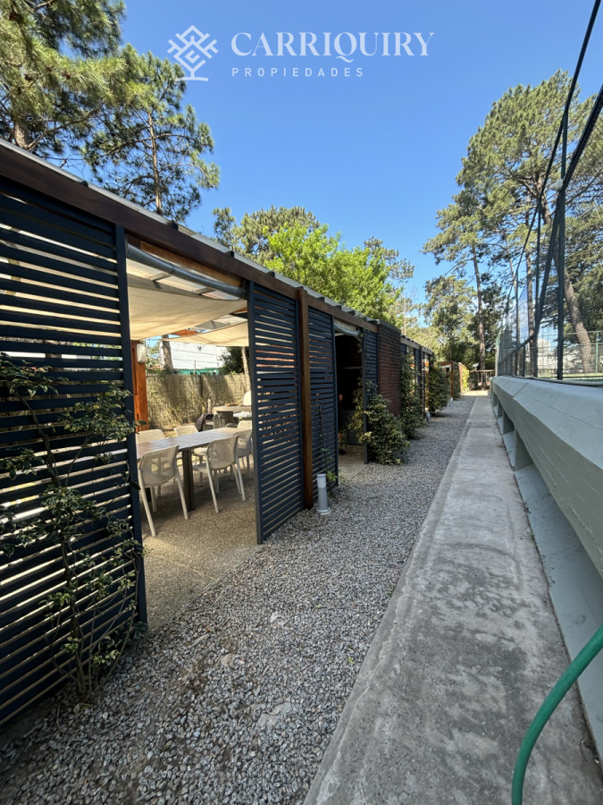 Apartamento ID.8407/Venta-apartamento-2-dormitorios-Punta-del-este - Apartamento en venta de 4 dormitorios y 3 baños en Punta del Este