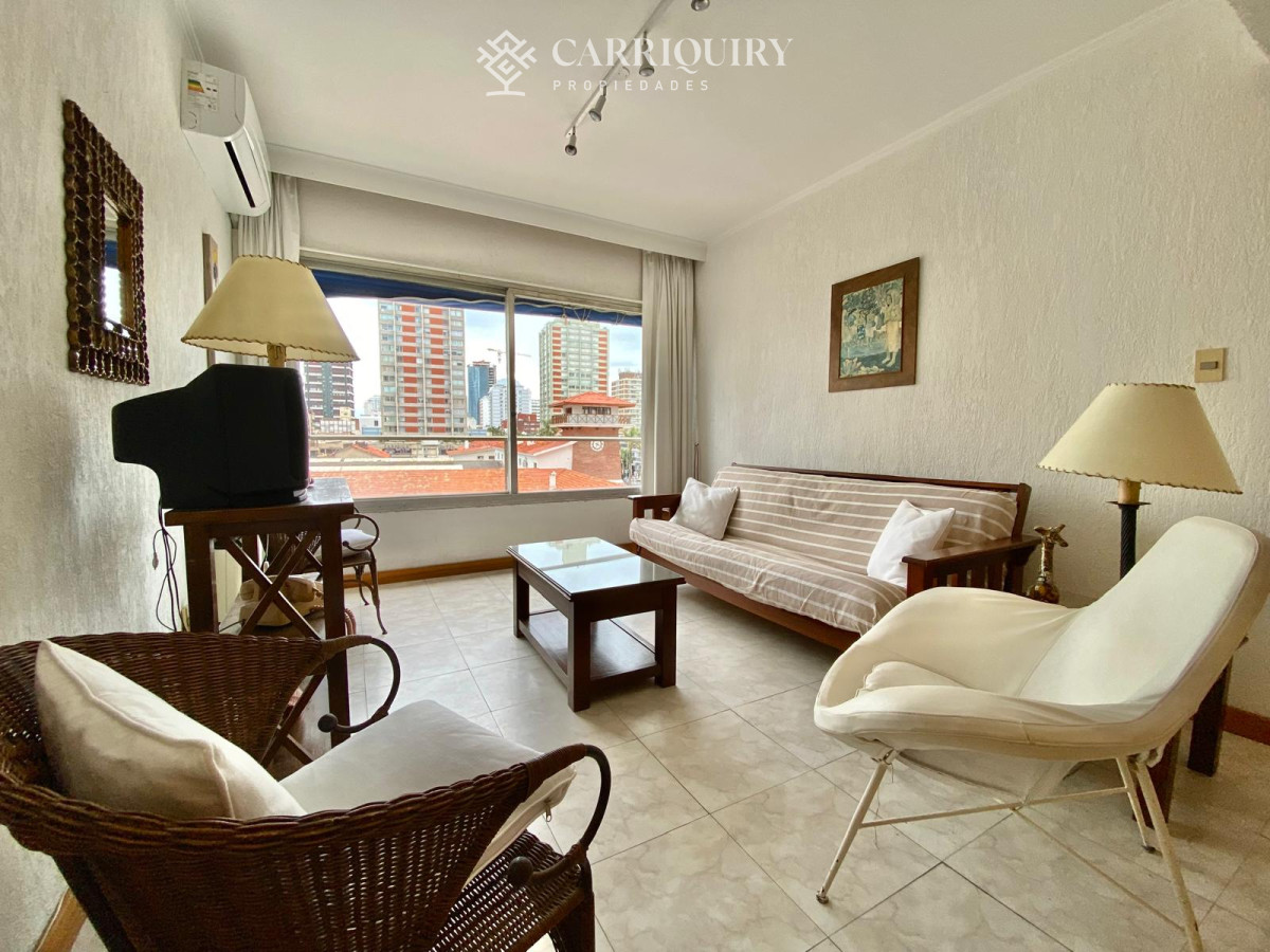 Apartamento ID.2551 - Apartamento en venta Península 1 dormitorio