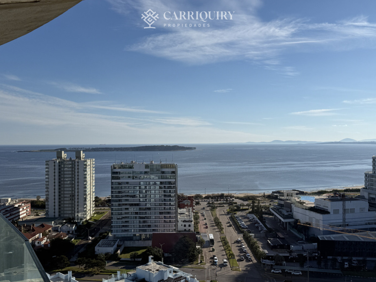 Apartamento ID.8972 - OPORTUNIDAD APARTAMENTO 2 DORMITORIOS EN TORRE DE CATEGORIA CON EXELENT VISTA Y TODOS LOS SERVICIOS 