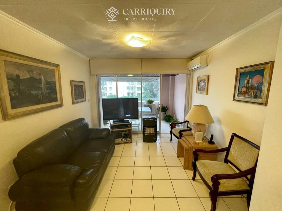 Apartamento ID.10560 - OPORTUNIDAD APARTAMENTO DE 3 DORMITORIOS A 100 MTS DE PLAYA MANSA 