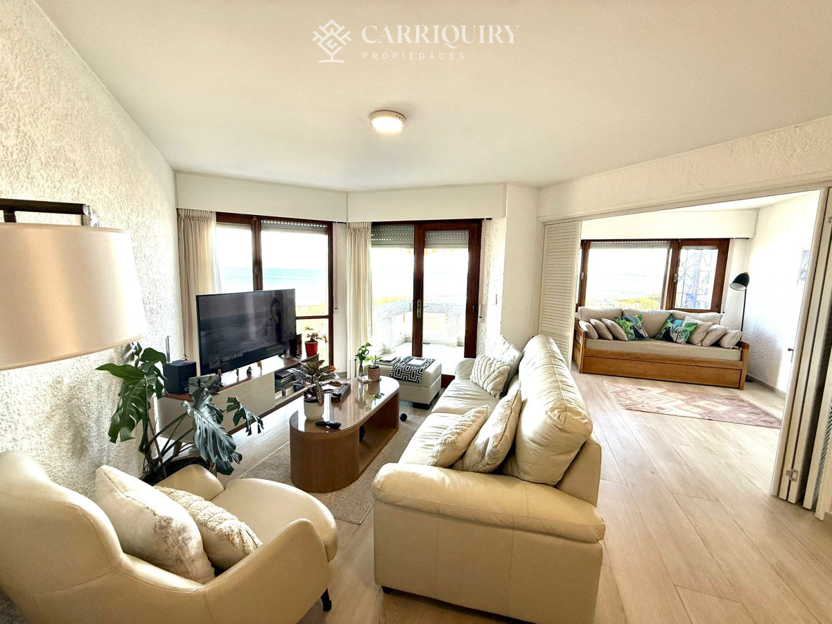 Apartamento ID.8984 - PRIMERA LINEA EN PLAYA MANSA