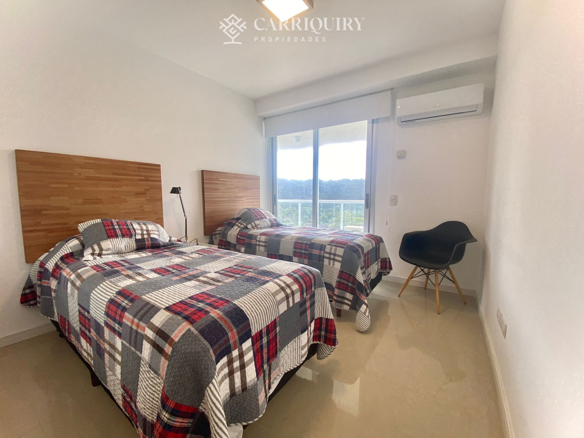 Apartamento ID.5294/Apartamento-3-dormitorios-playa-mansa,-todos-los-servicios- - Departamento en venta 3 dormitorios en suite 