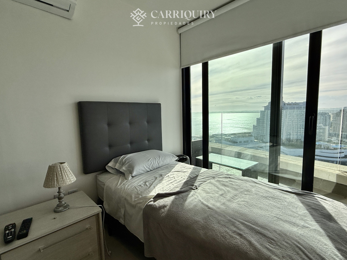 Apartamento ID.8972 - OPORTUNIDAD APARTAMENTO 2 DORMITORIOS EN TORRE DE CATEGORIA CON EXELENT VISTA Y TODOS LOS SERVICIOS 