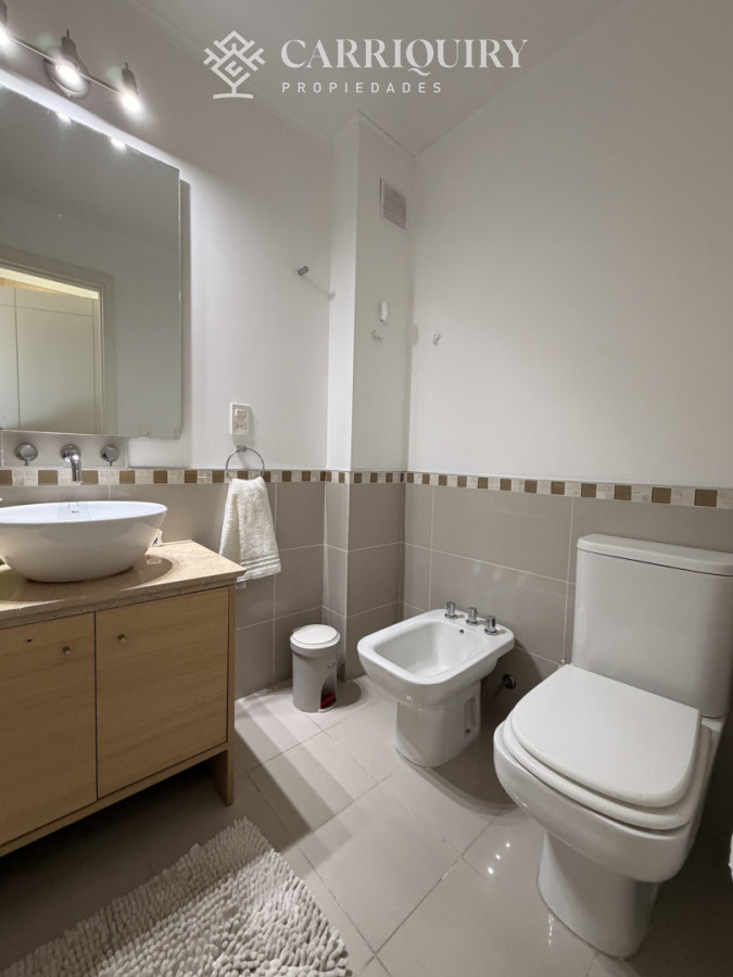 Apartamento ID.10153 - PENTH HOUSE EN VENTA EDIFCIO OCEAN DRIVE PUNTA DEL ESTE 2 DORMITORIOS Y GRAN BARABACOA