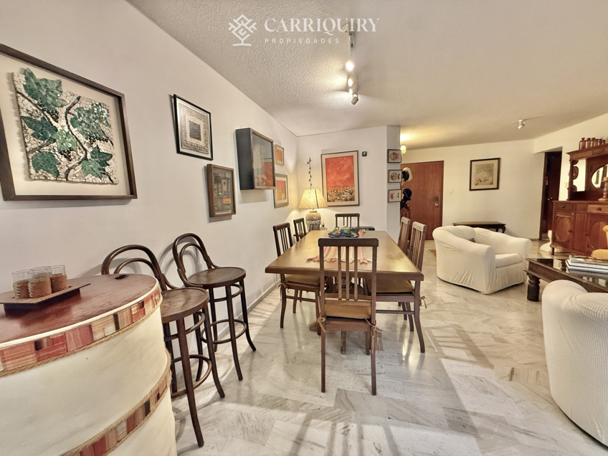 Apartamento ID.8407/Venta-apartamento-2-dormitorios-Punta-del-este - Apartamento en venta de 4 dormitorios y 3 baños en Punta del Este