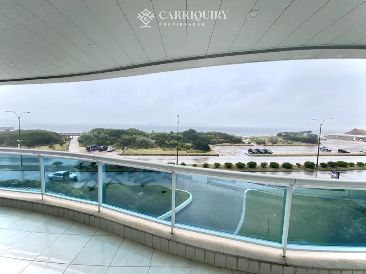 Apartamento ID.377/Apartamento-en-venta-playa-Mansa-Punta-del-Este - Apartamento en alquiler temporario Playa Mansa 3 dormitorios