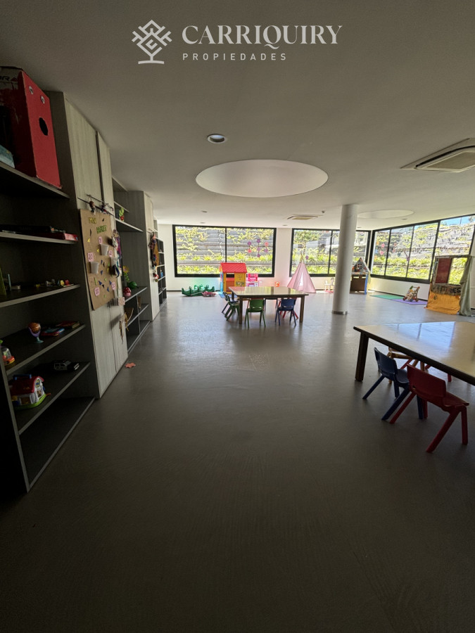 Apartamento ID.8407/Venta-apartamento-2-dormitorios-Punta-del-este - Apartamento en venta de 4 dormitorios y 3 baños en Punta del Este