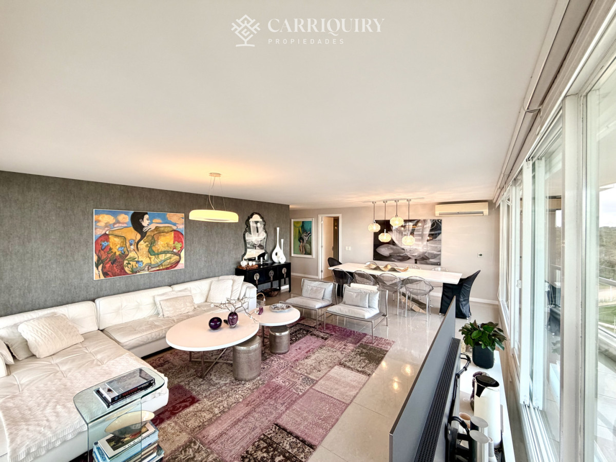 Apartamento ID.10154 - ESQUINERO 4 DORMITORIOS EN SUITE PISO ALTO EN VENTA TORRE ONE 