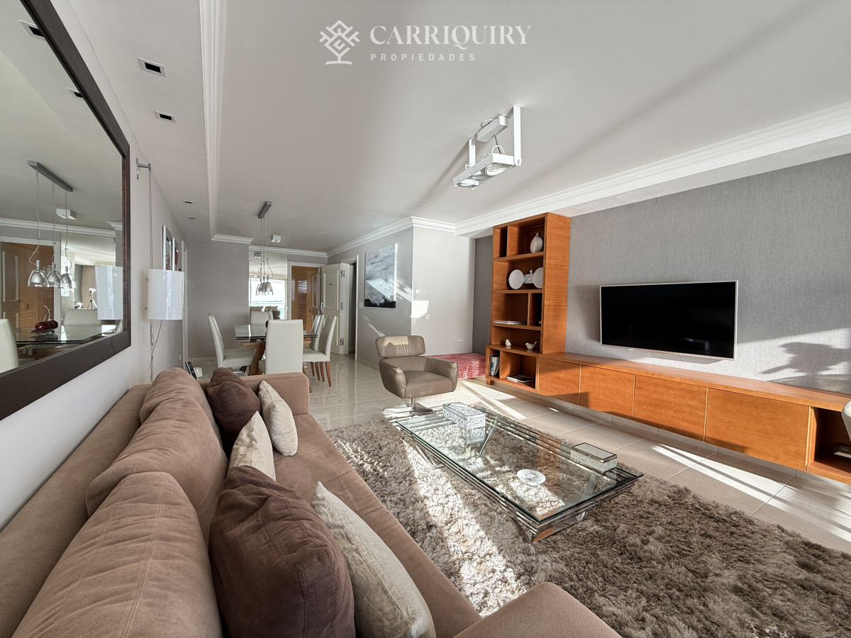 Apartamento ID.9207/Apartamento-en-alquiler-temporario-Playa-Mansa-3-dormitorios - APARTAMENTO EL AQUILER EN MILLENIUM TOWER 3 DORMITORIOS EN SUITE 