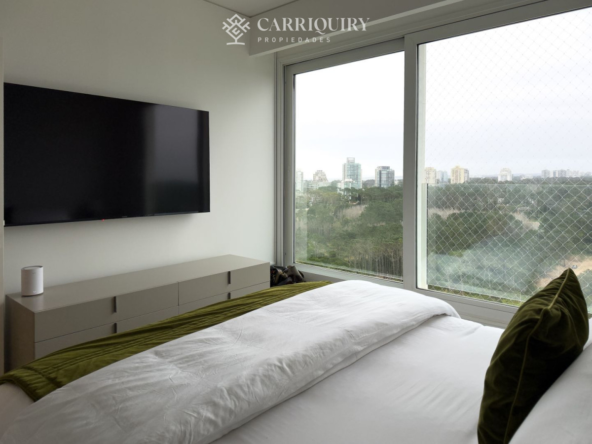 Apartamento ID.10595 - Apartamento en alquiler temporario Le Parc III Punta del Este - 3 dormitorios en suite