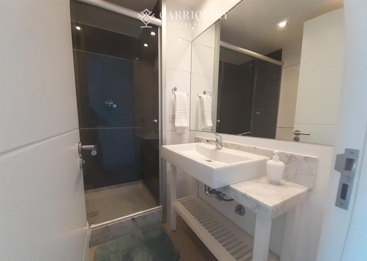 Apartamento ID.8707 - Apartamento a la venta en Playa Brava - Punta del Este