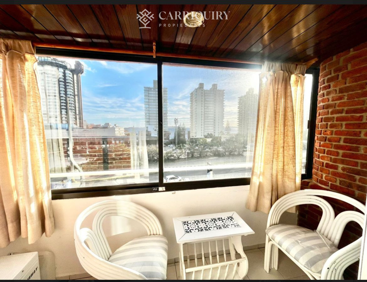 Apartamento ID.9660 - Apartamento de 3 dormitorios en primera linea 