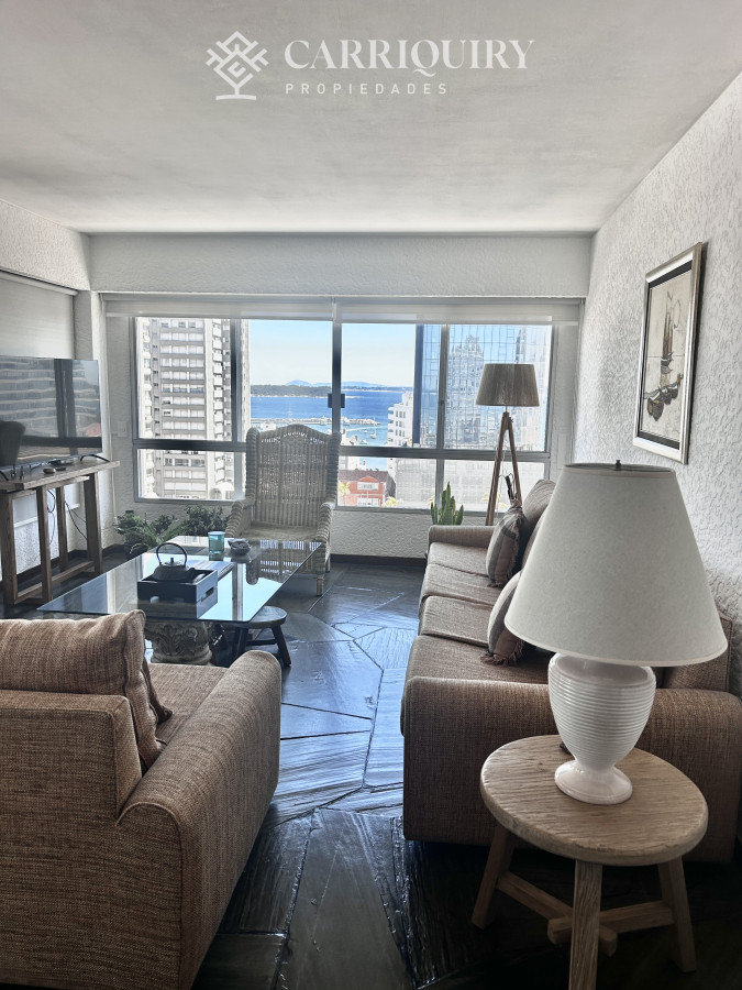 Apartamento ID.9247 - Amplio apartamento en venta con 3 dormitorios increibles vistas en el corazon de la peninsula