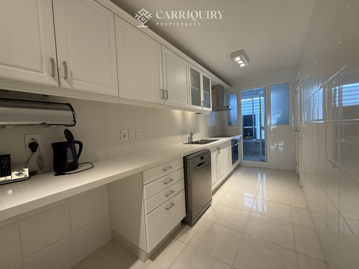 Apartamento ID.9207/Apartamento-en-alquiler-temporario-Playa-Mansa-3-dormitorios - APARTAMENTO EL AQUILER EN MILLENIUM TOWER 3 DORMITORIOS EN SUITE 