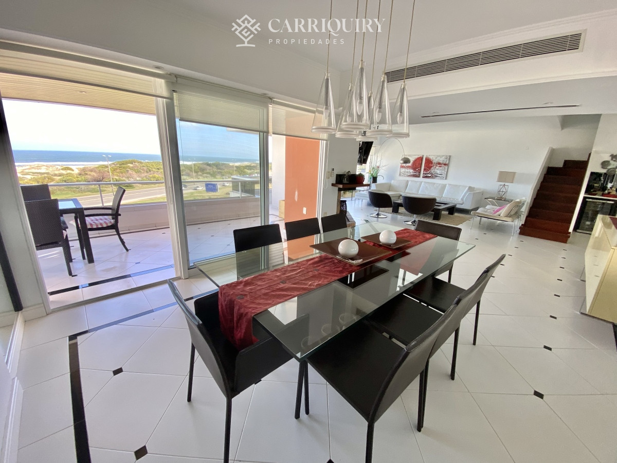 Apartamento ID.2516 - Apartamento en alquiler temporario Playa Brava 4 dormitorios