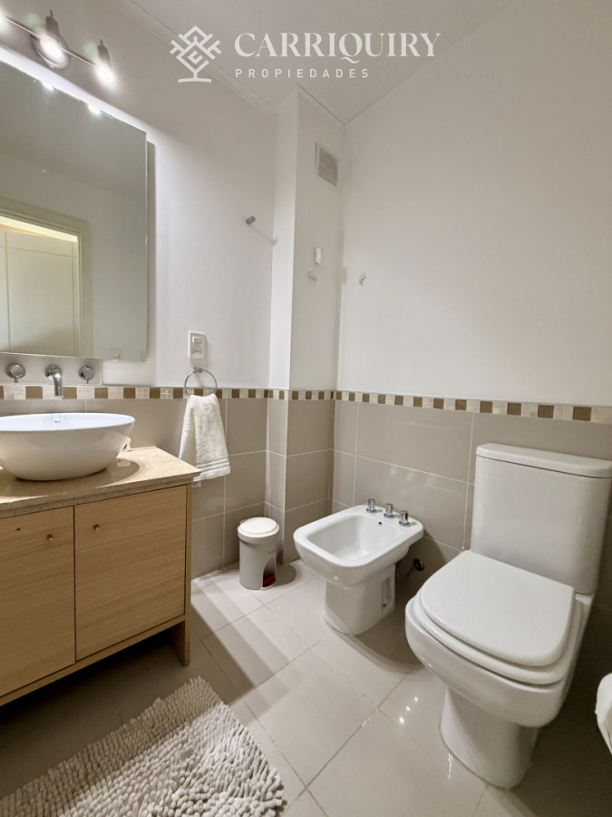 Apartamento ID.10153 - PENTH HOUSE EN VENTA EDIFCIO OCEAN DRIVE PUNTA DEL ESTE 2 DORMITORIOS Y GRAN BARABACOA