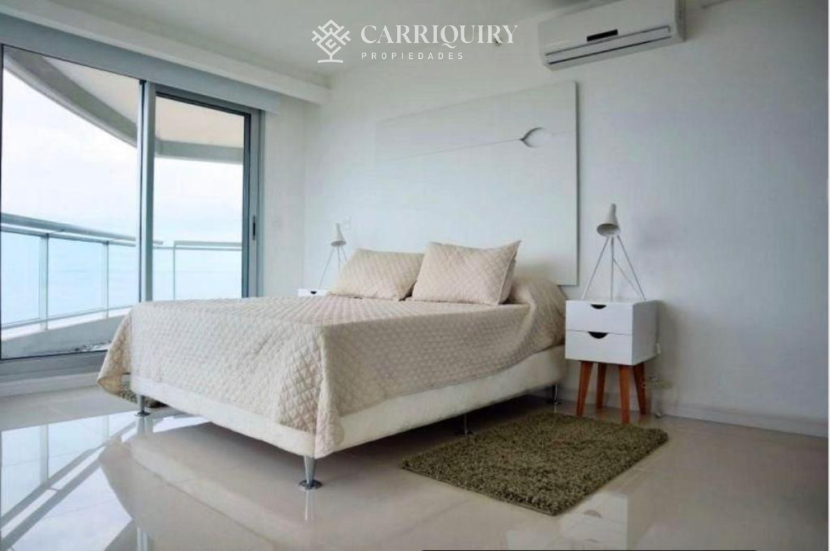 Apartamento ID.10636 - Exclusivo departamento esquinero de 3 dormitorios en venta en Playa Brava