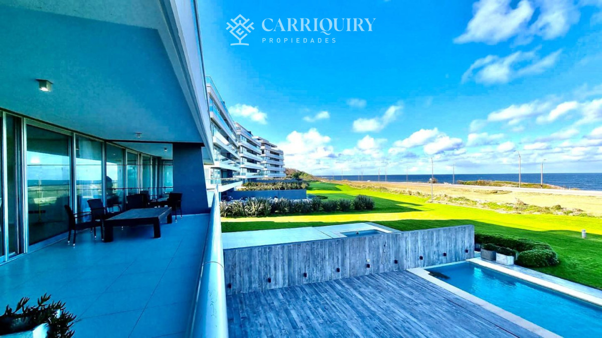 Apartamento ID.10641 - Apartamento en venta Tiburón Terrazas Punta del Este - 4 dormitorios en suite frente al mar