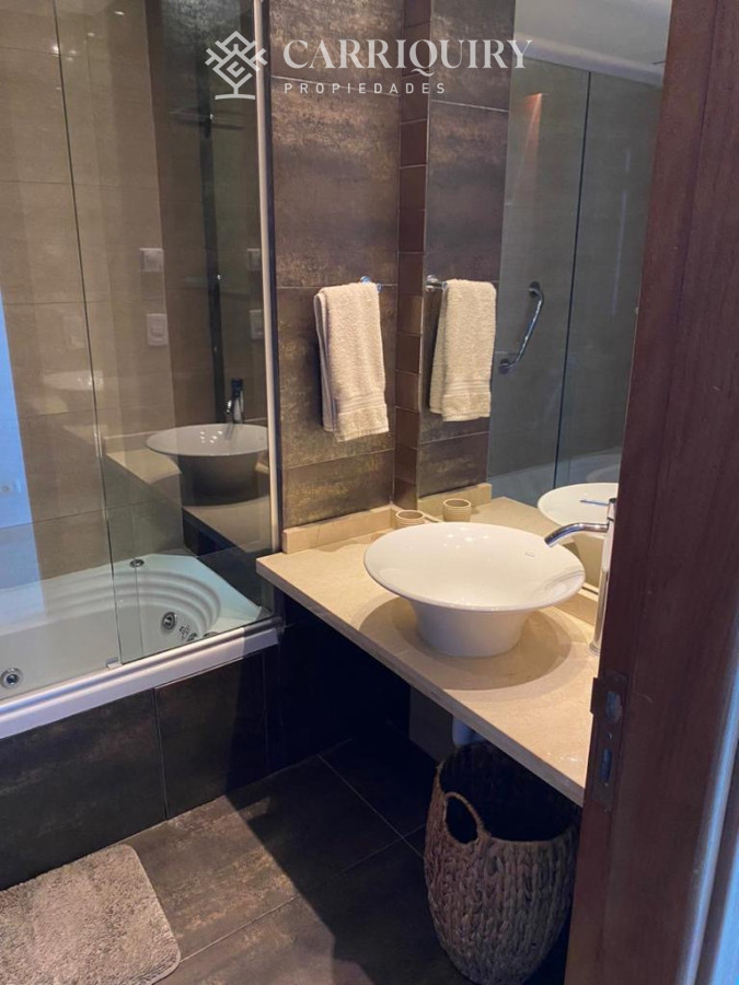 Apartamento ID.10268/Apartamento-en-Brava,- - Apartamento en Mansa - Punta del Este, a pasos del mar