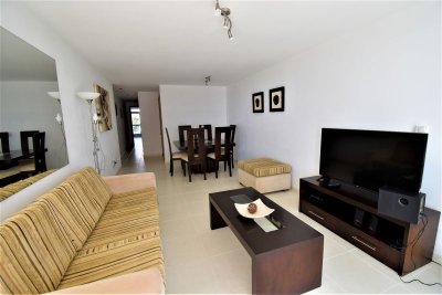 Apartamento en alquiler temporario Playa Mansa 2 dormitorios