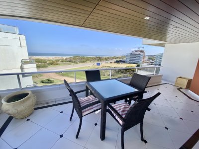 Apartamento en alquiler temporario Playa Brava 4 dormitorios