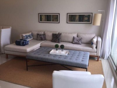 Apartamento en alquiler temporario Playa Brava 3 dormitorios