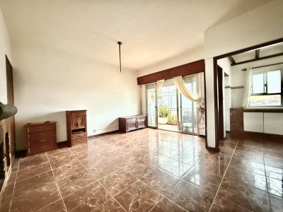 oportunidad apartamento 2 dormitorios en pleno centro ideal para rentas, estudios, consultorios vivienda