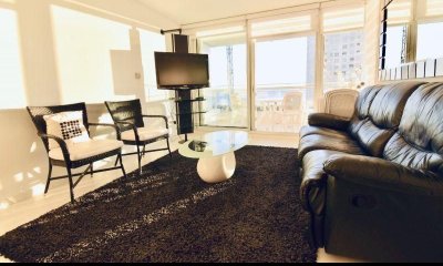 Apartamento en alquiler temporario Playa Mansa 2 dormitorios