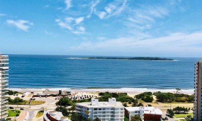 Apartamento en alquiler temporario Playa Mansa 3 dormitorios