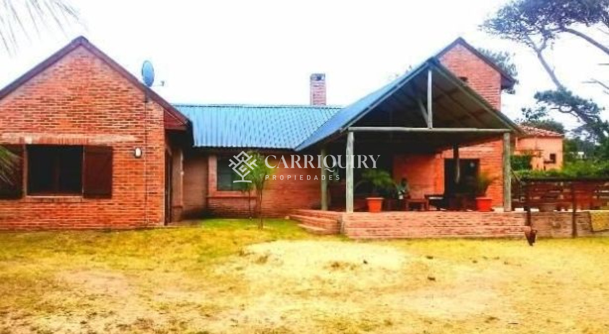 Casa en venta de 3 dormitorios, Montoya - La Barra