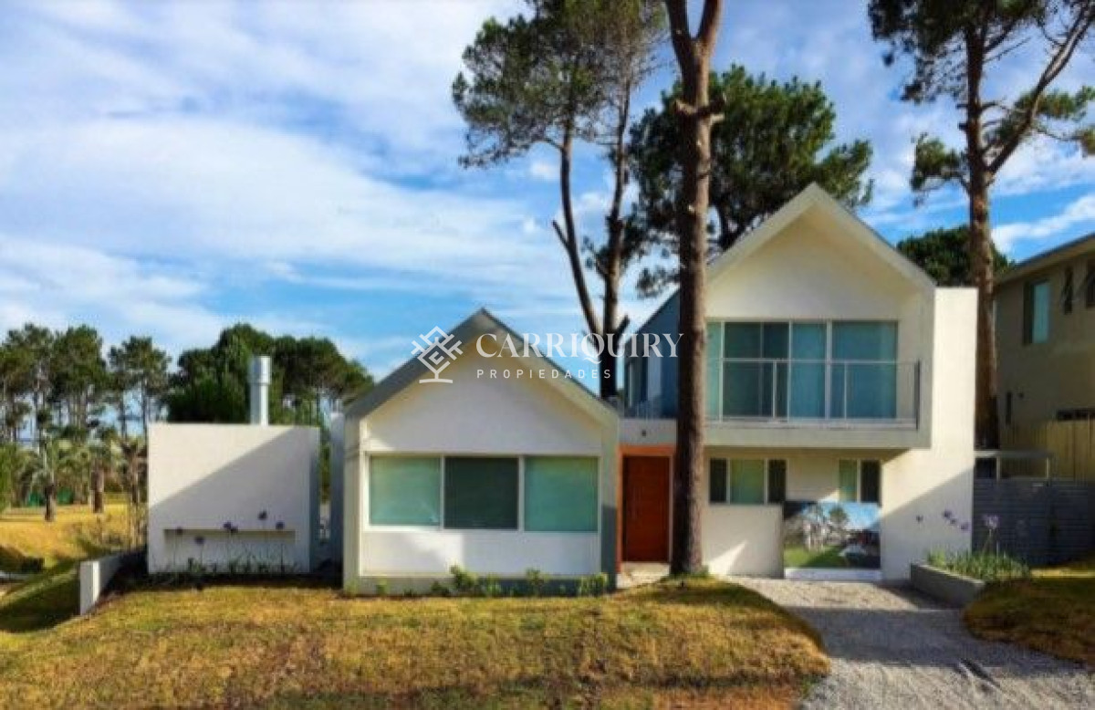 Casa en venta Pinar Del Faro 5 dormitorios
